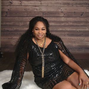 Meet your Posher, Anne